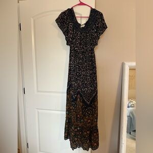 A beautiful soul size a (1x ) boho off the shoulder dress